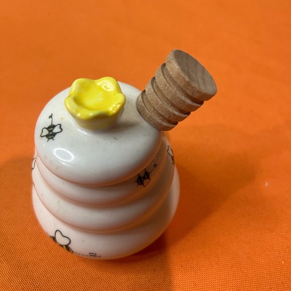 Ceramic Honey Pot with Dipper - Picture 1 of 11